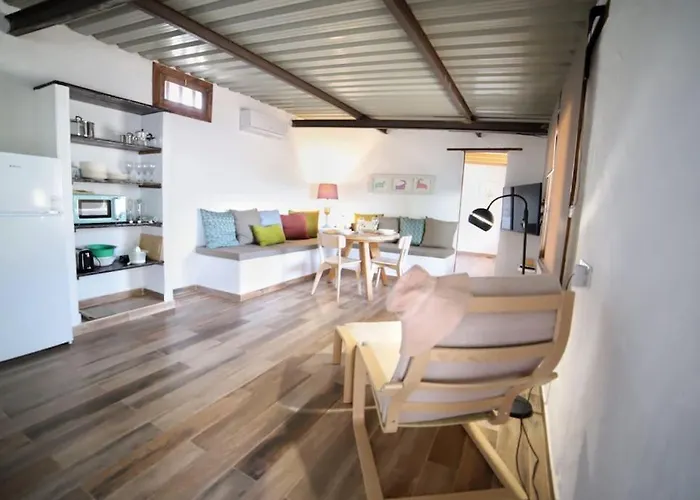 La Tierrua Holiday home *